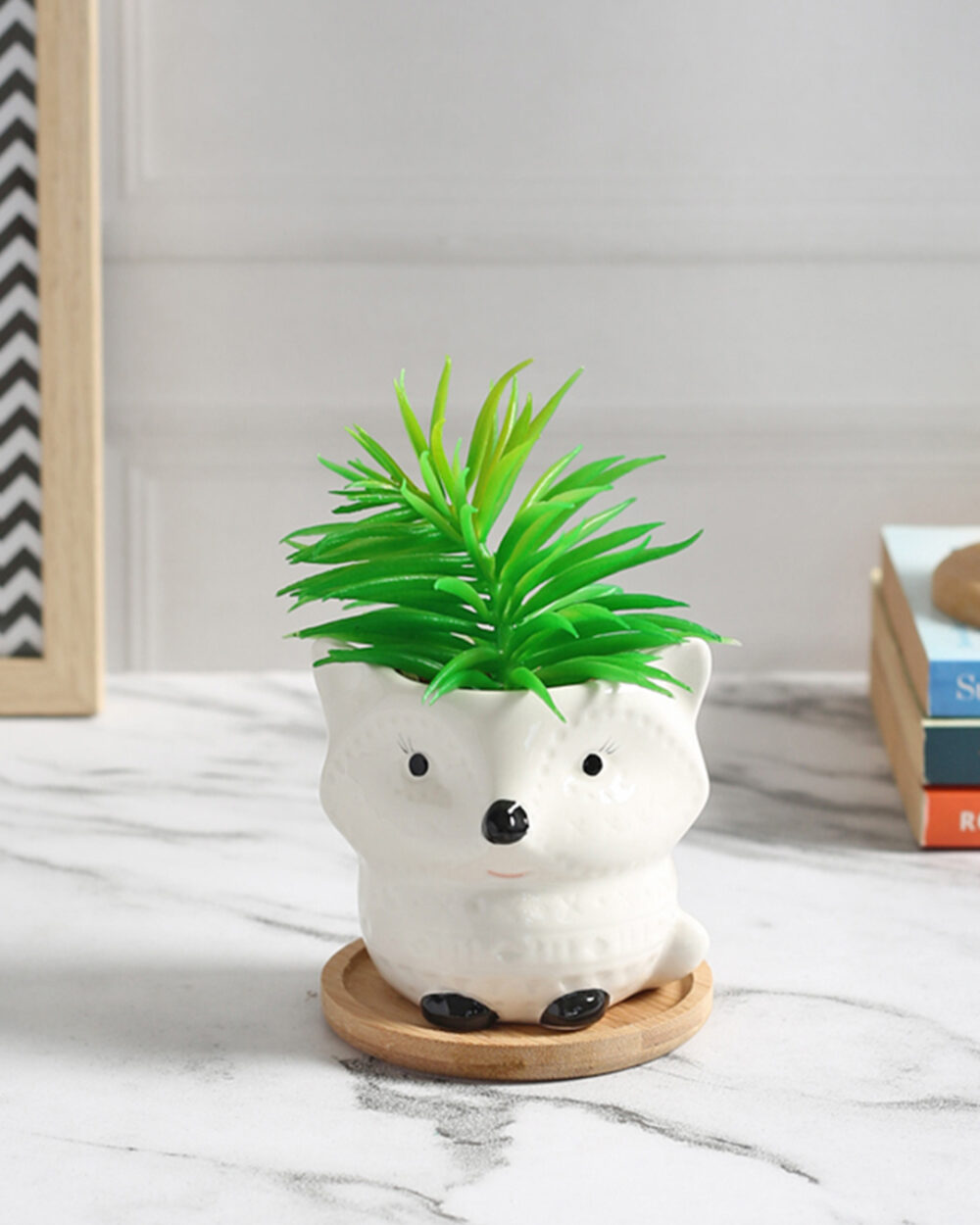 Fourwalls Premium Succulent Plant in Animal Shaped Pot (13 cm Tall)