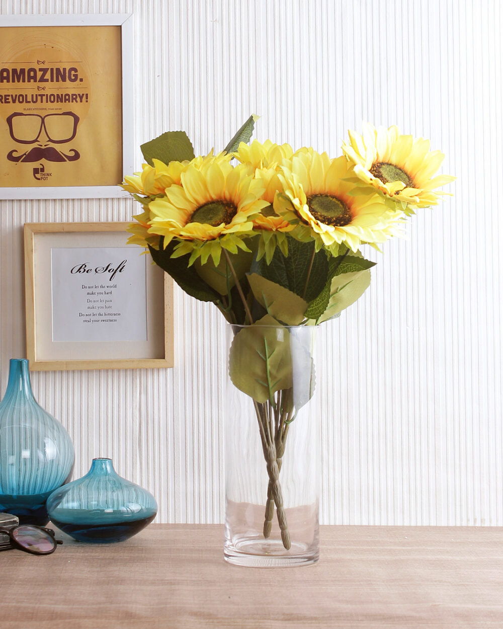 Fourwalls Elegant Sun Flower Bunch (65 cm Tall, 7 Heads, Yellow)