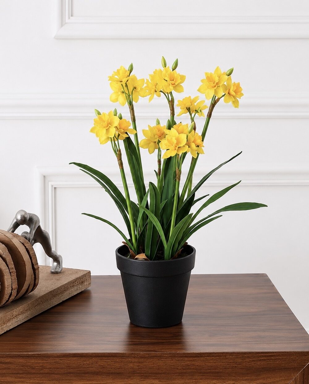 Artificial Real Touch Daffodil Plant 40 - cm Tall with Plastic Pot